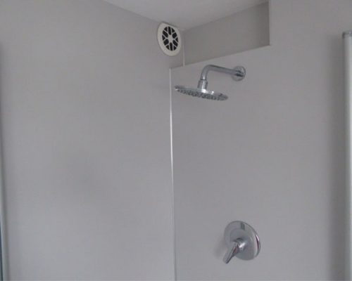 Nahaufnahme Rückwandsystem nachher